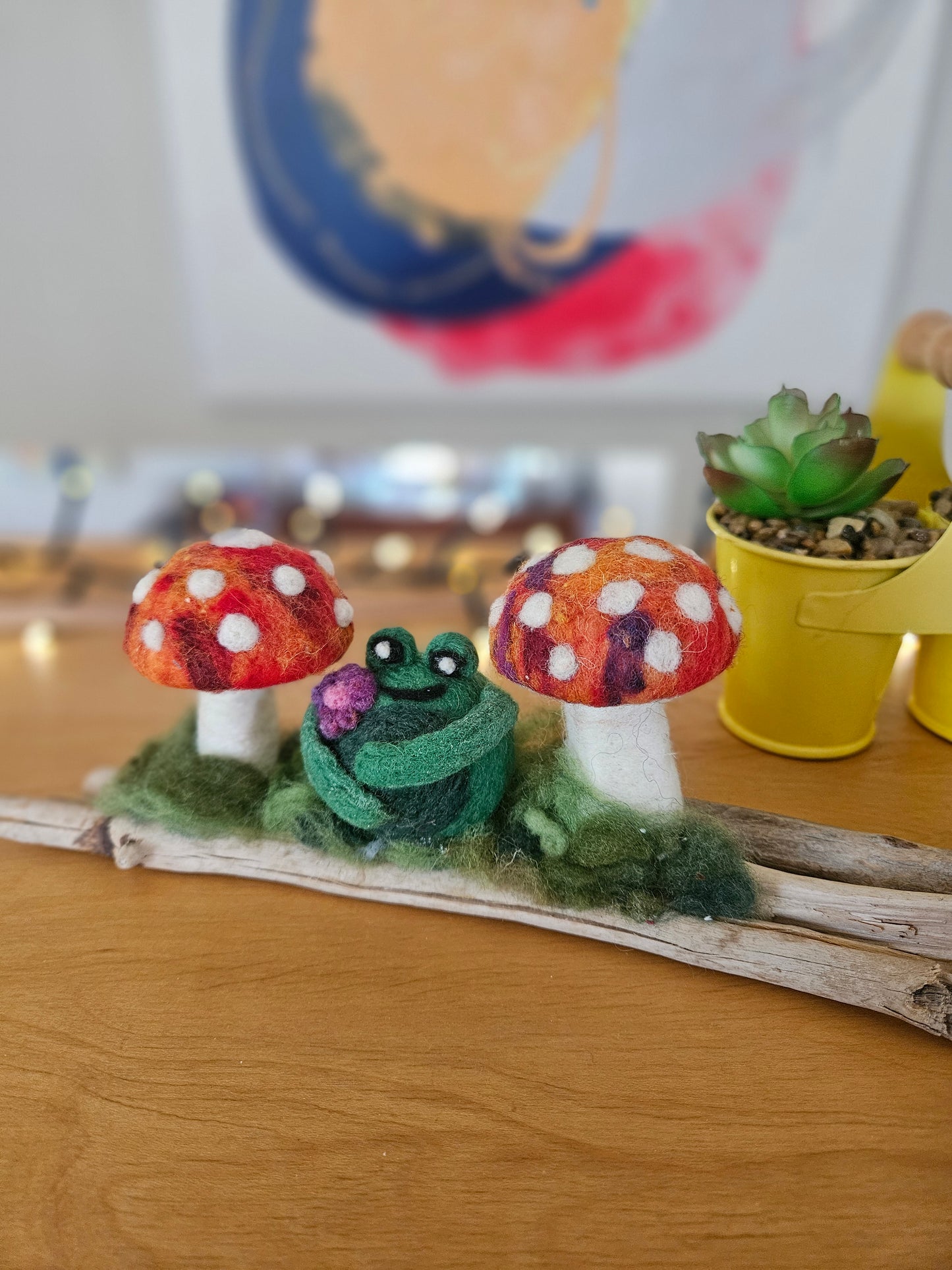 Frog & Mushroom Sculpture - Style 3