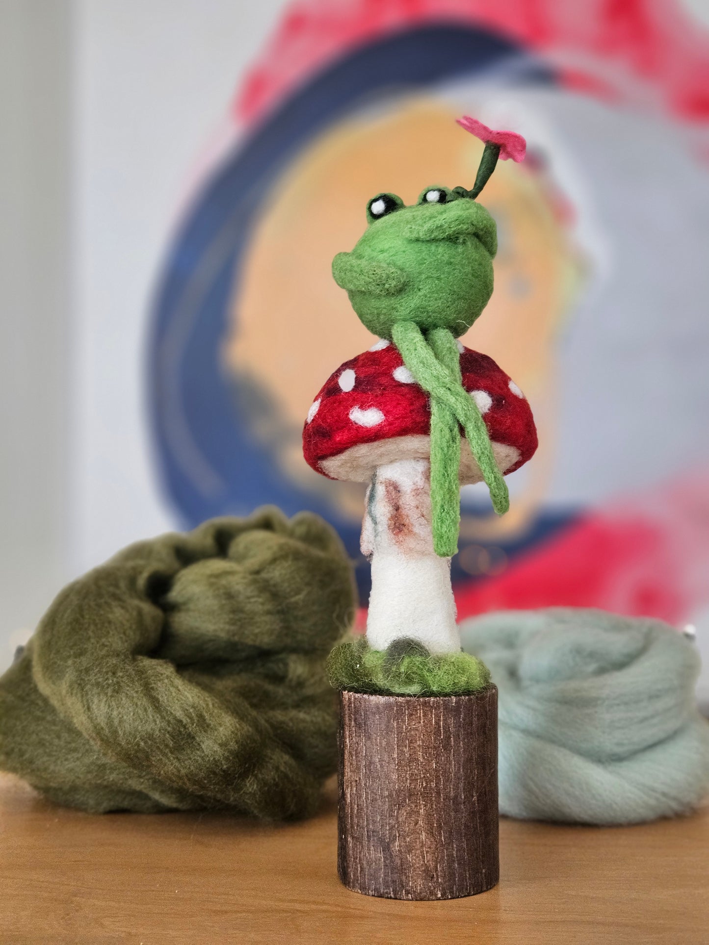 Frog & Mushroom Sculpture - Style 1