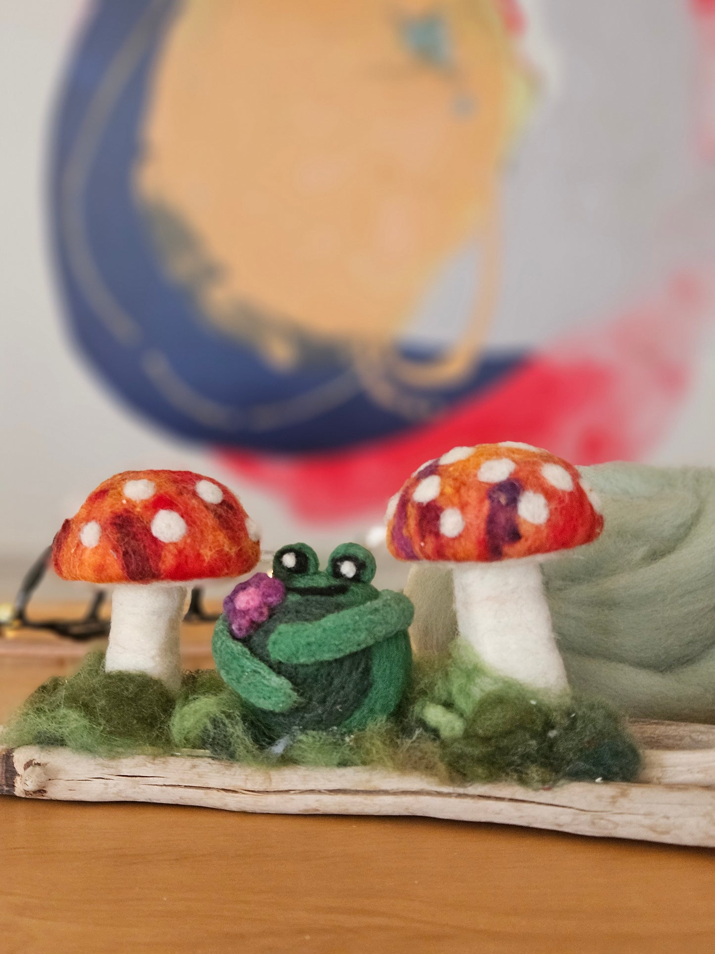 Frog & Mushroom Sculpture - Style 3